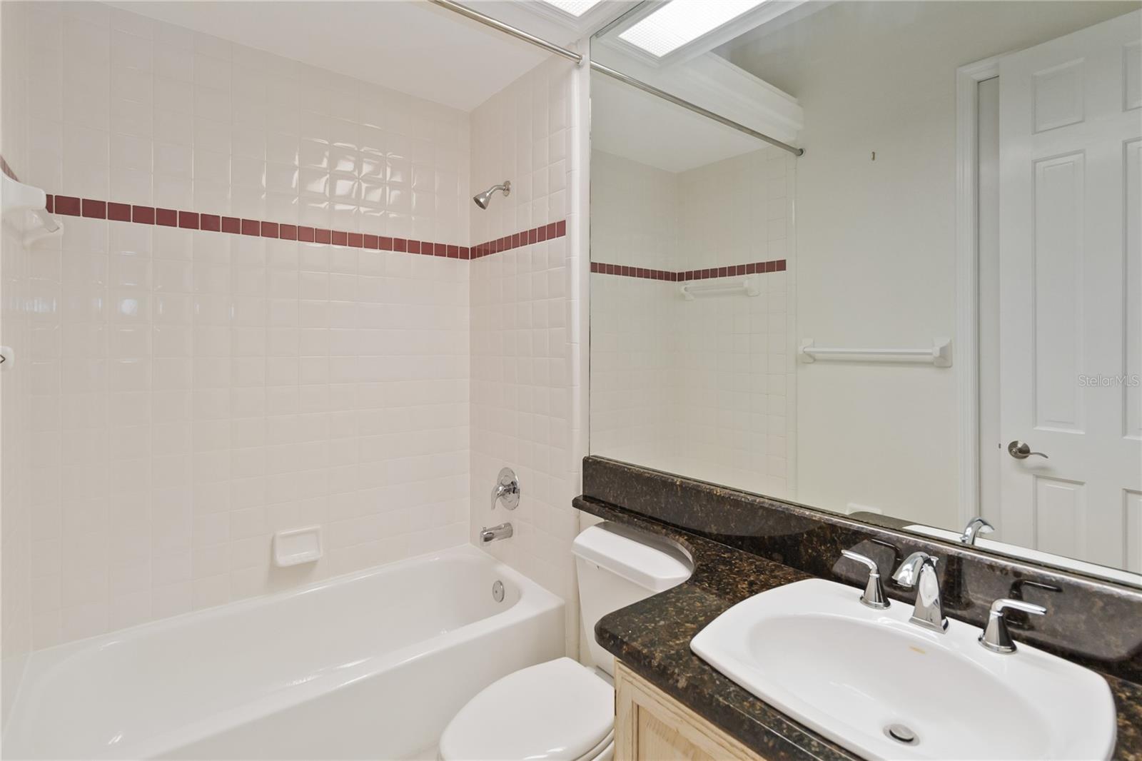 TOREY PINES - Residential Lease