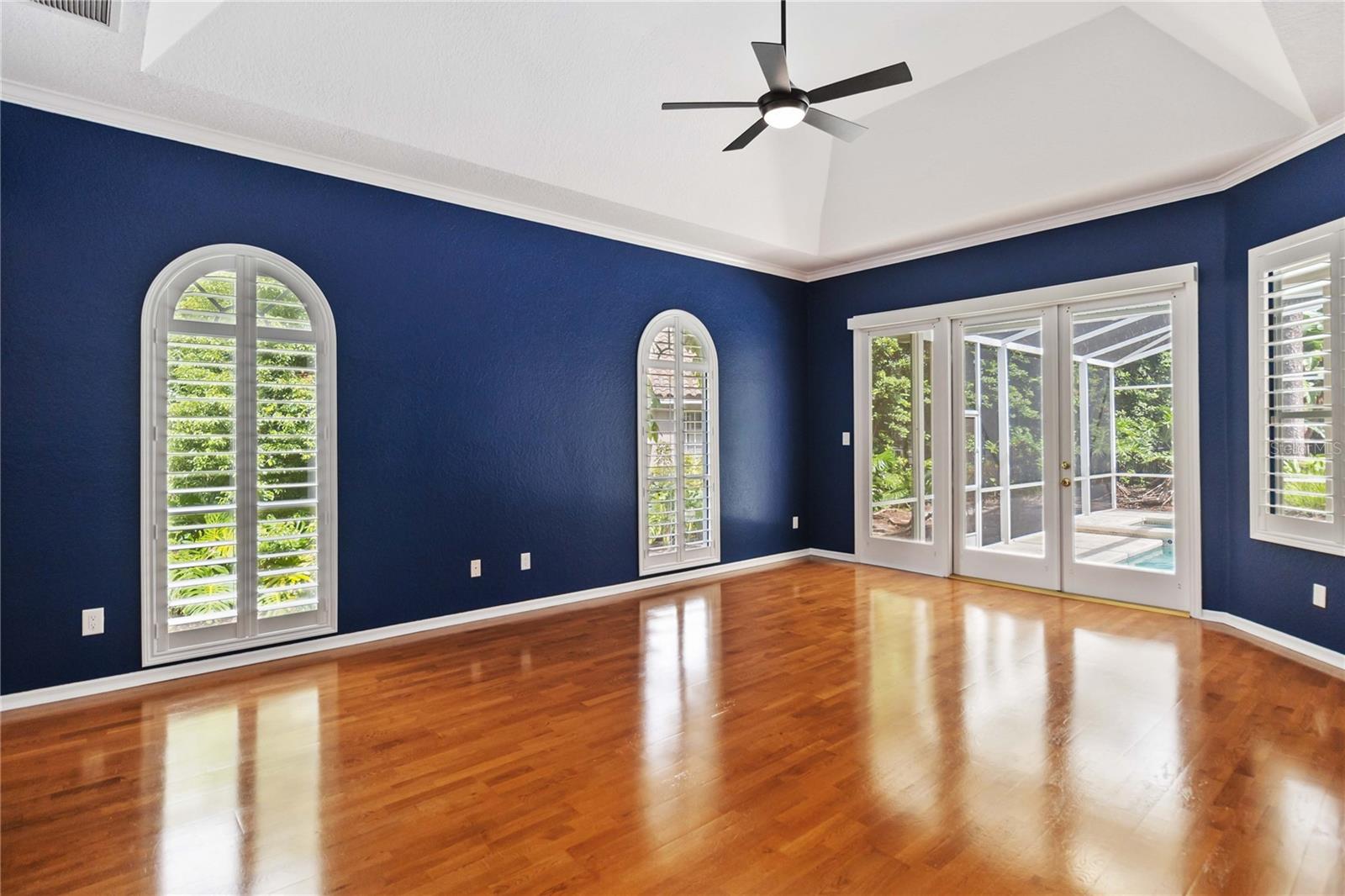 TOREY PINES - Residential Lease