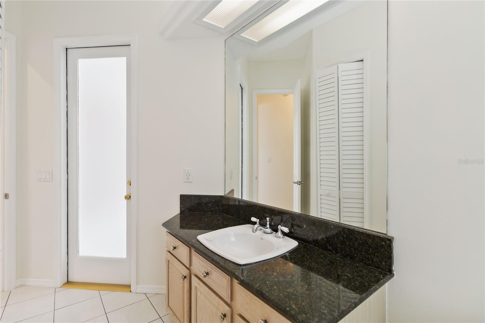 TOREY PINES - Residential Lease