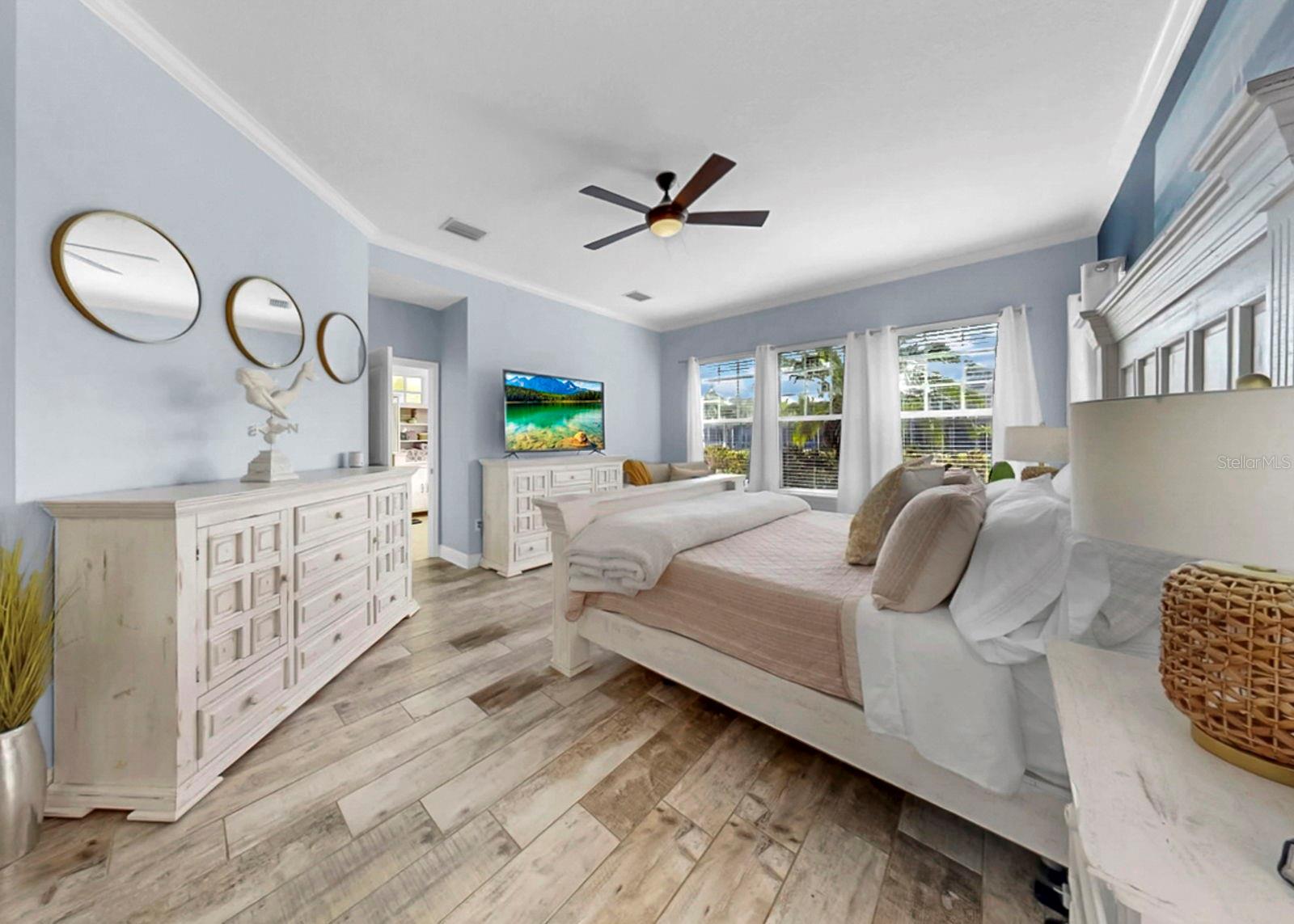 MIRABAY PH 3B-2 - Residential