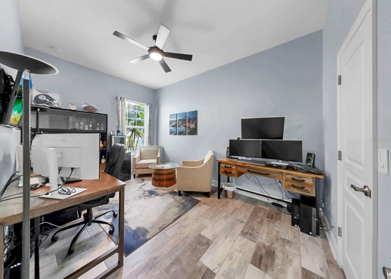 MIRABAY PH 3B-2 - Residential