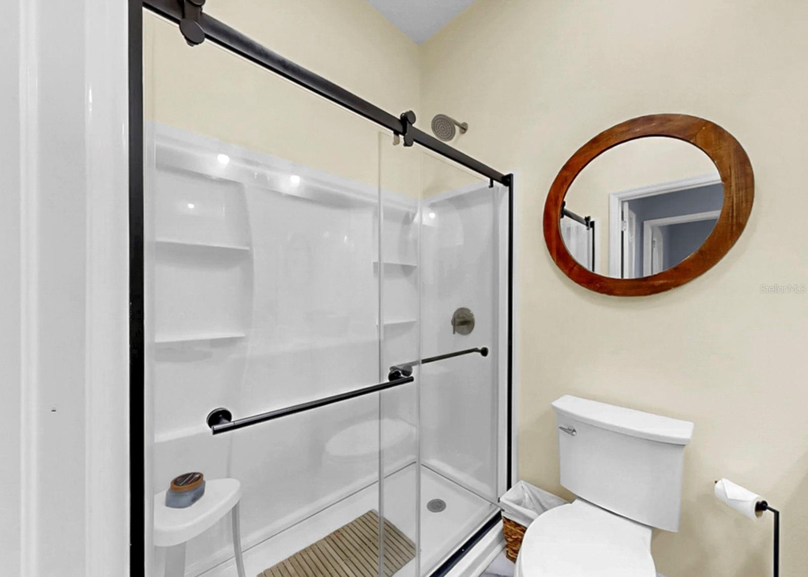 MIRABAY PH 3B-2 - Residential