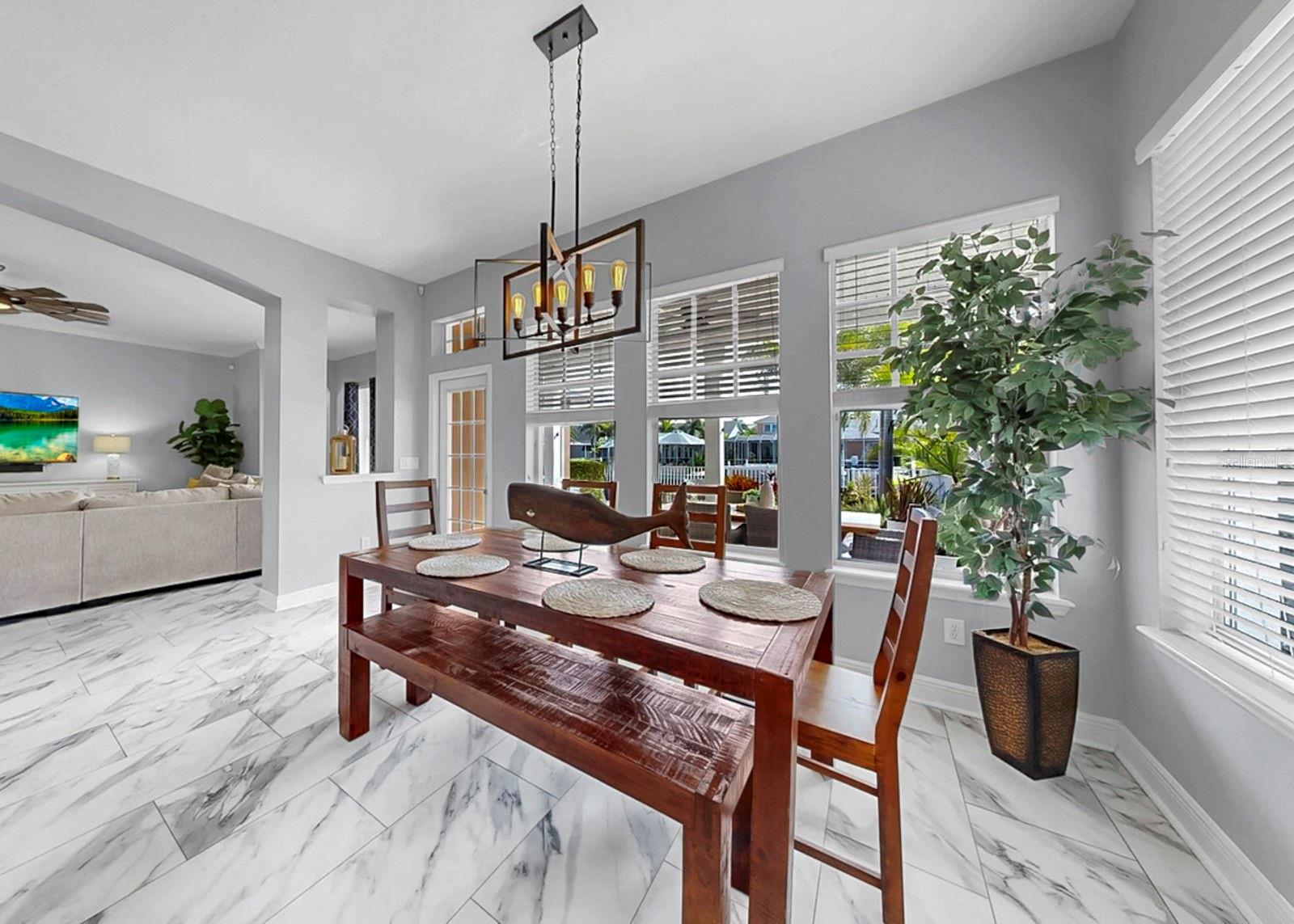 MIRABAY PH 3B-2 - Residential