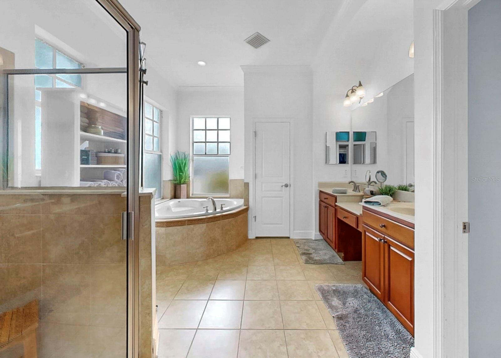 MIRABAY PH 3B-2 - Residential