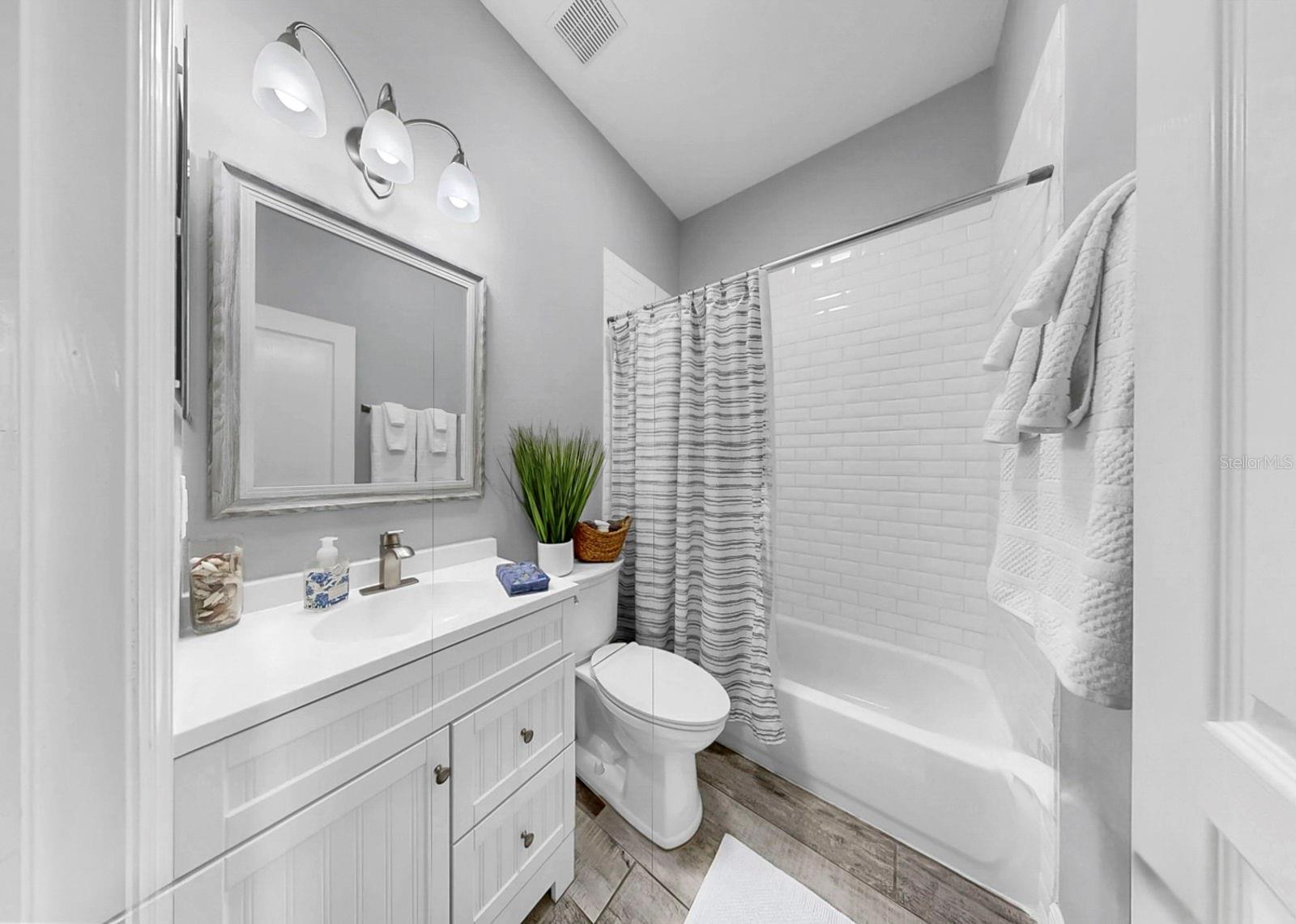 MIRABAY PH 3B-2 - Residential