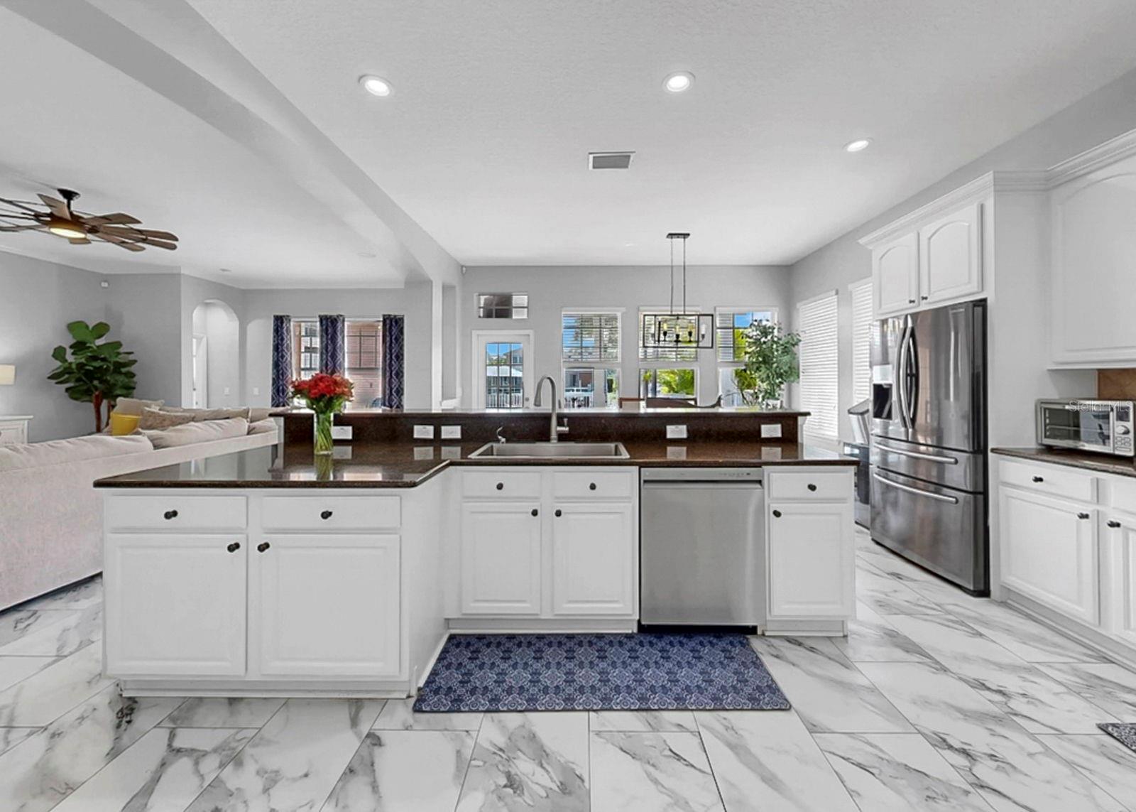 MIRABAY PH 3B-2 - Residential