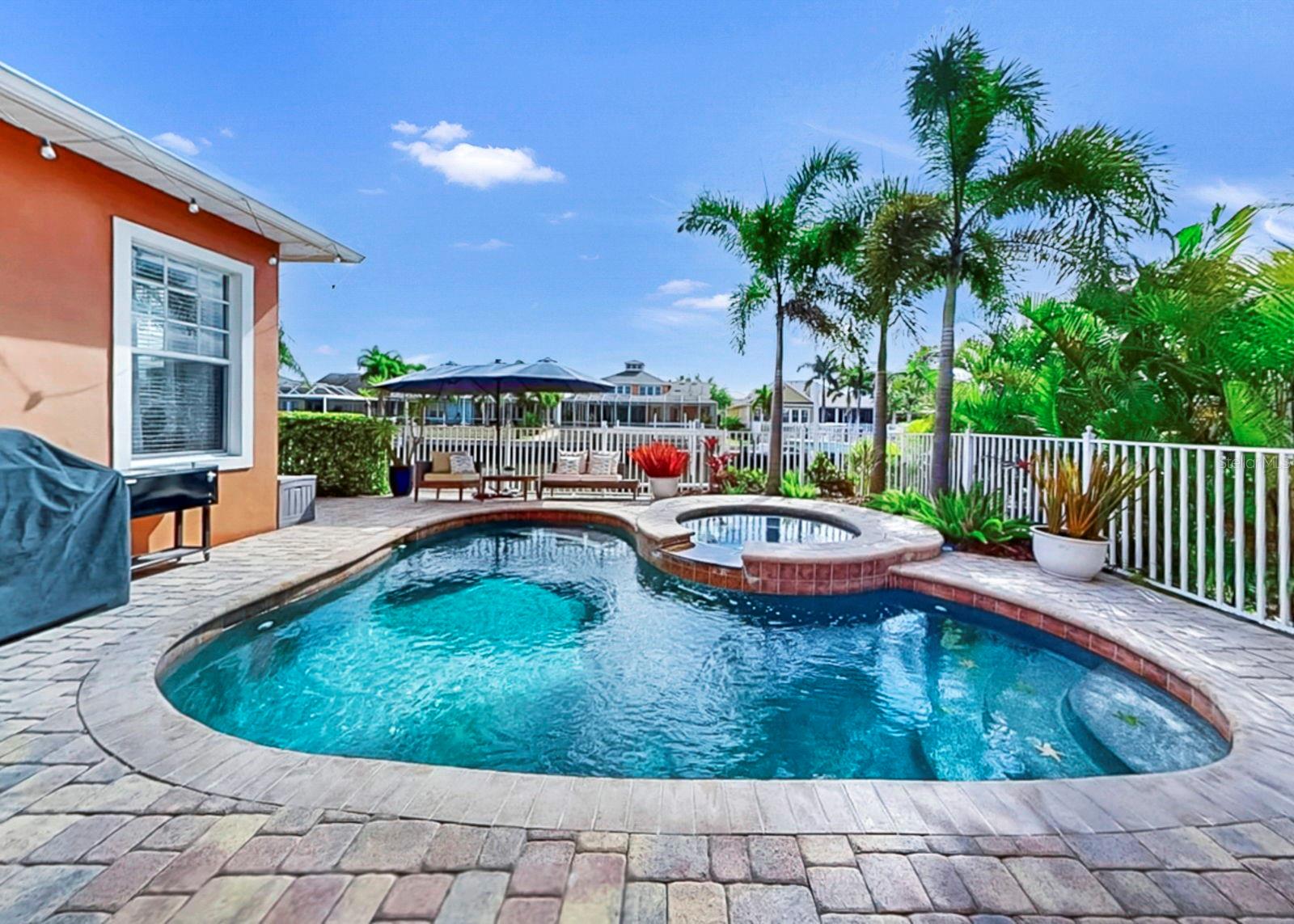 MIRABAY PH 3B-2 - Residential