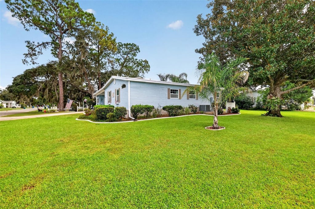 Photo of 3403 Wekiva Road, Tavares, FL 32778 (MLS # G5118561)