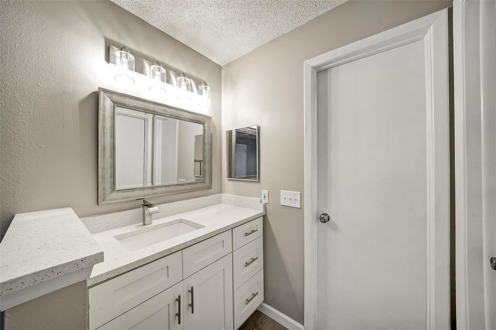 COUNTRY VILLAGE UNIT 2 - Residential