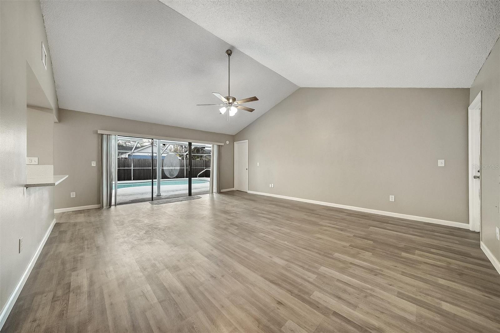 COUNTRY VILLAGE UNIT 2 - Residential