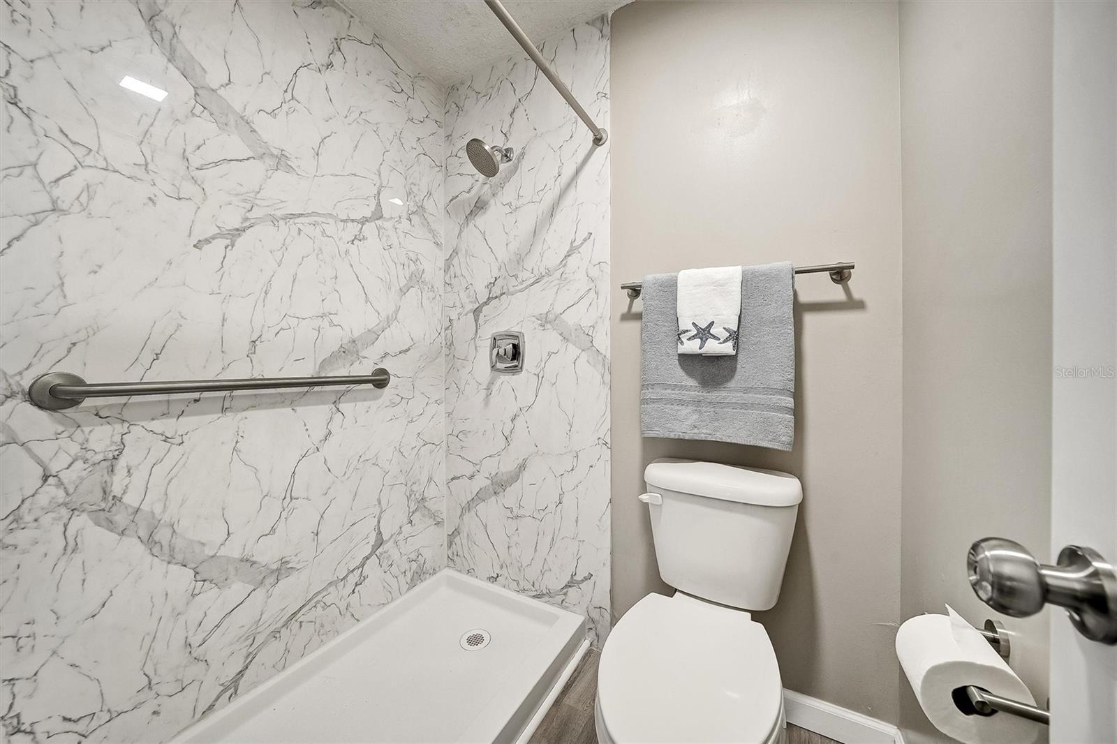 COUNTRY VILLAGE UNIT 2 - Residential