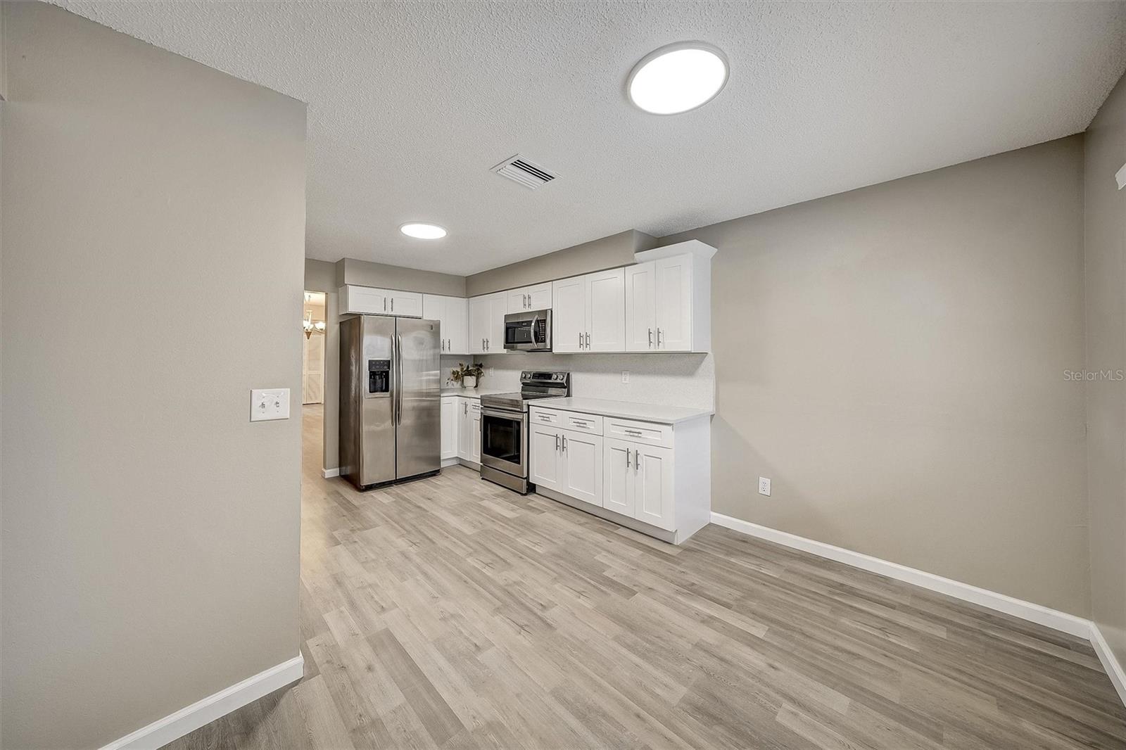 COUNTRY VILLAGE UNIT 2 - Residential