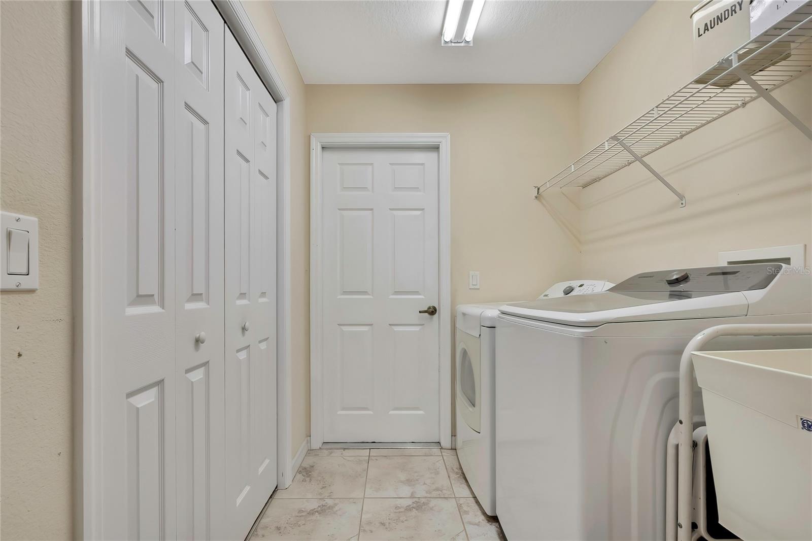 ROYAL HIGHLANDS - Residential