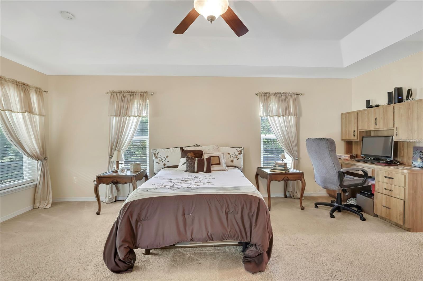 ROYAL HIGHLANDS - Residential