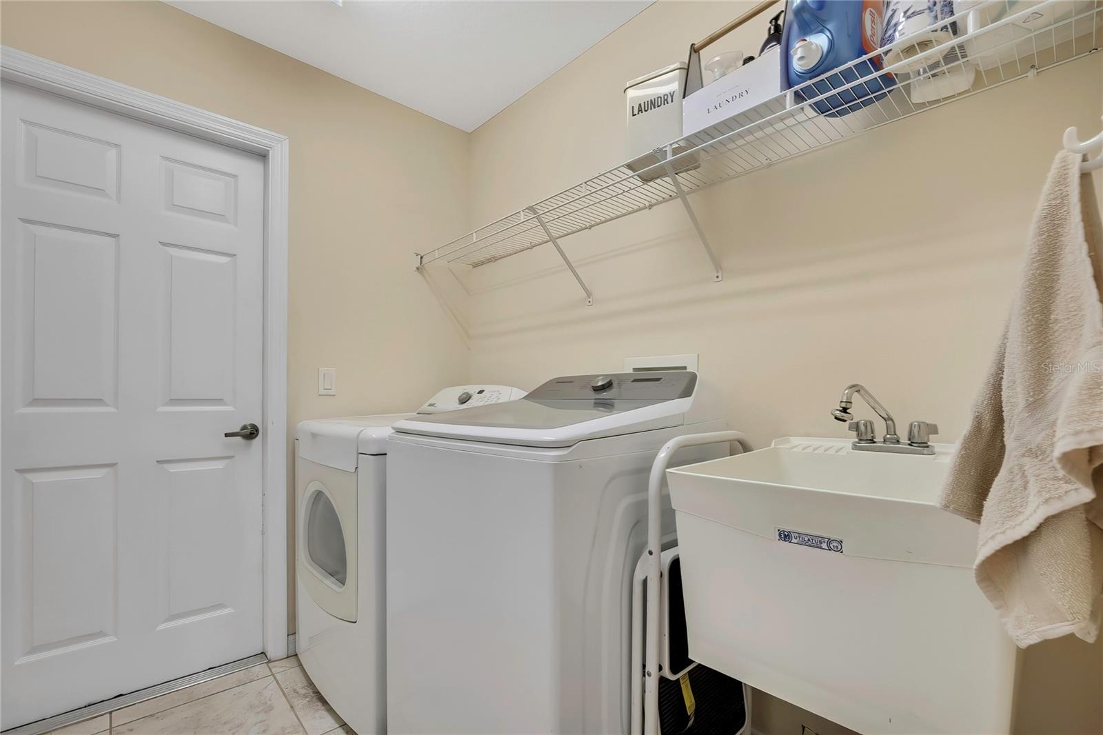 ROYAL HIGHLANDS - Residential