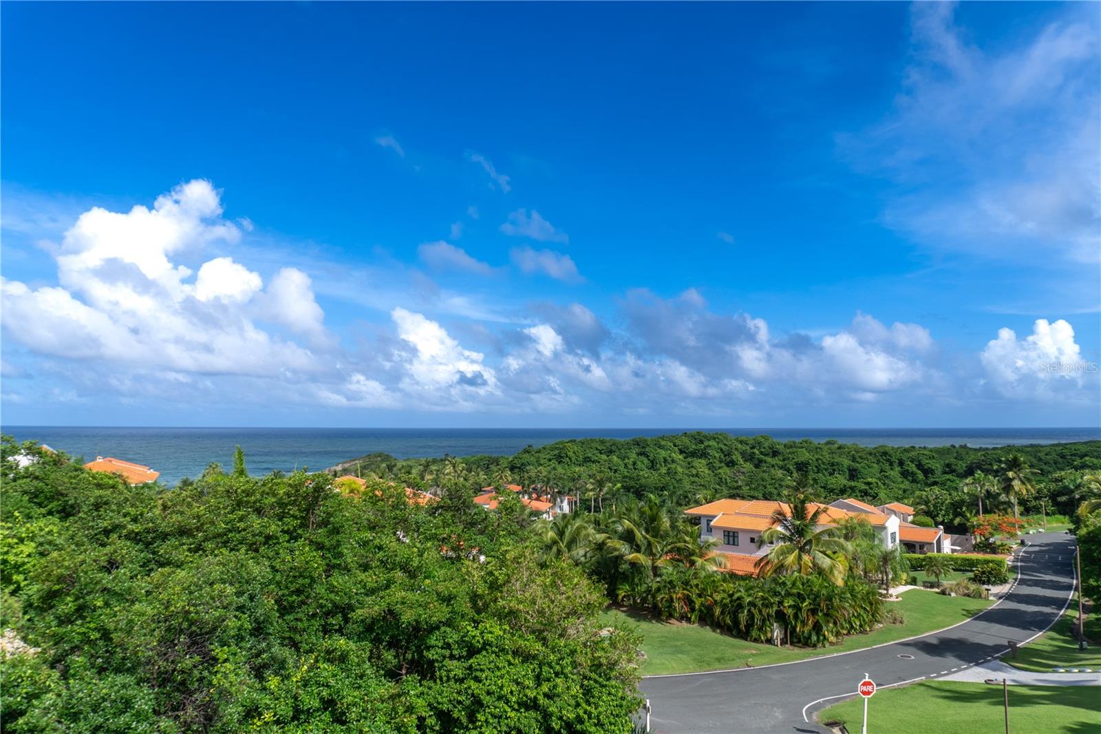 SHELL CASTLE CLUB - Residential