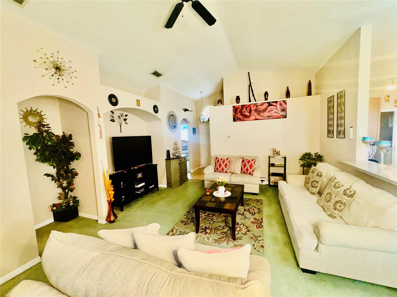 ROYAL RIDGE PH TWO-A - Residential