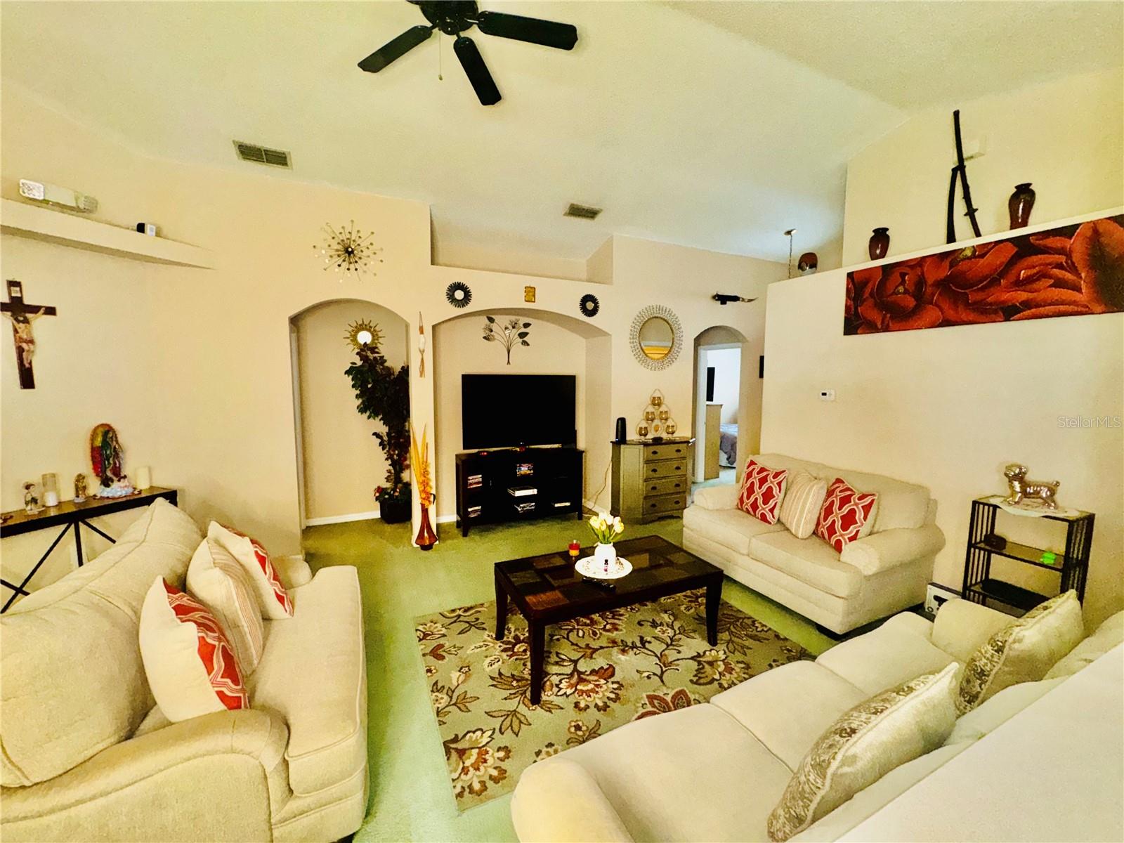 ROYAL RIDGE PH TWO-A - Residential