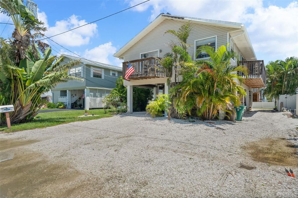 Photo of 2517 Avenue C, Bradenton Beach, FL 34217 (MLS # A4694642)