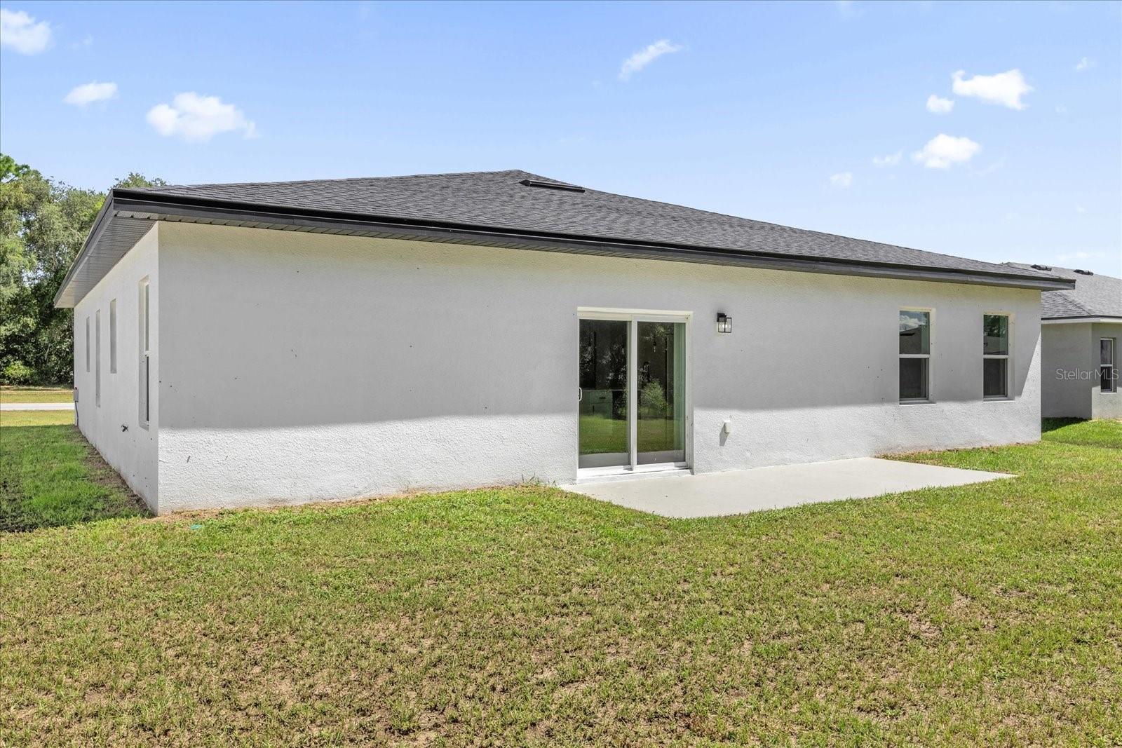 MARION OAKS UN 01 - Residential Lease