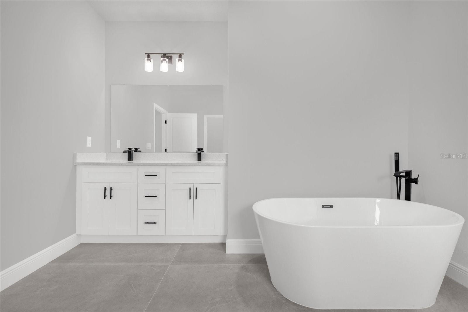 MARION OAKS UN 01 - Residential Lease