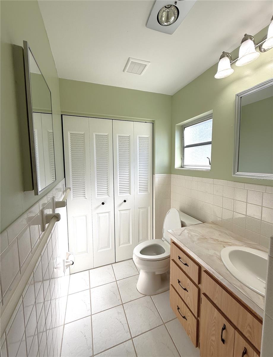 MAINLANDS OF TAMARAC BY THE GULF UNIT 1-B CONDO - Residential