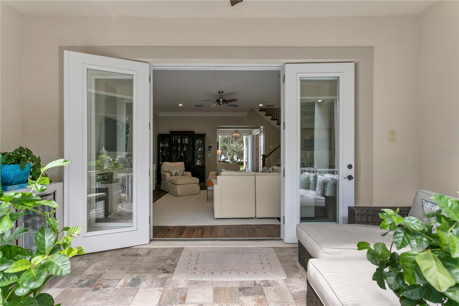 WEST SHORE CREST - Residential