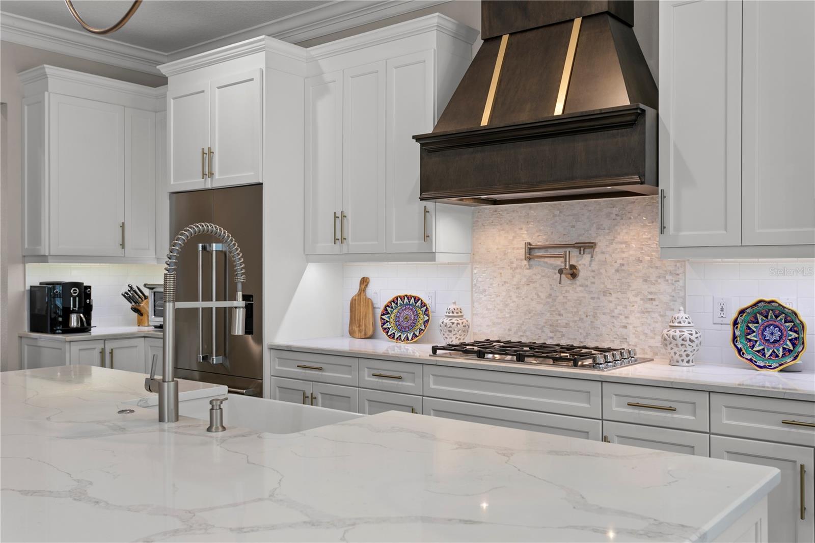 WEST SHORE CREST - Residential