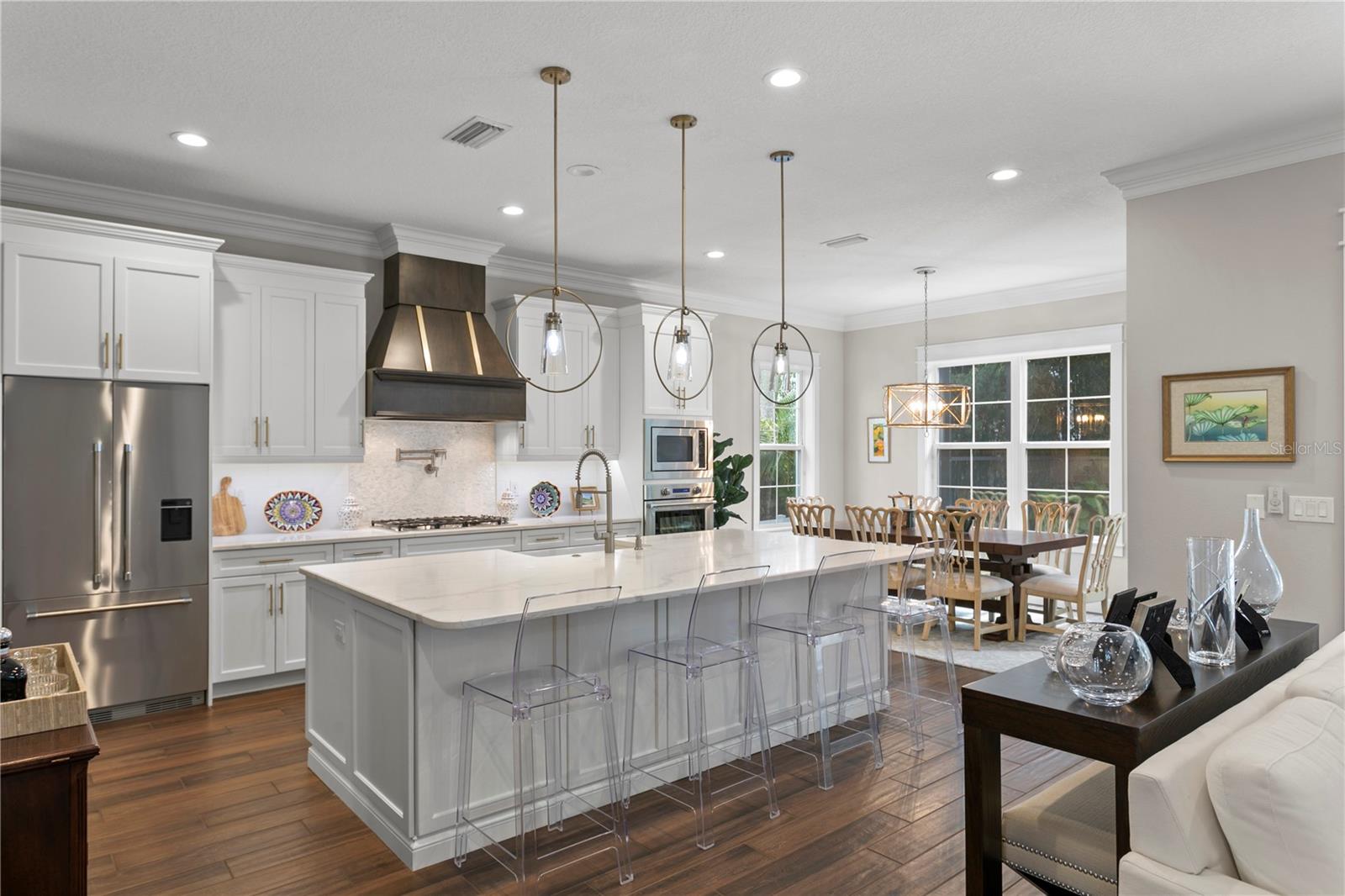 WEST SHORE CREST - Residential