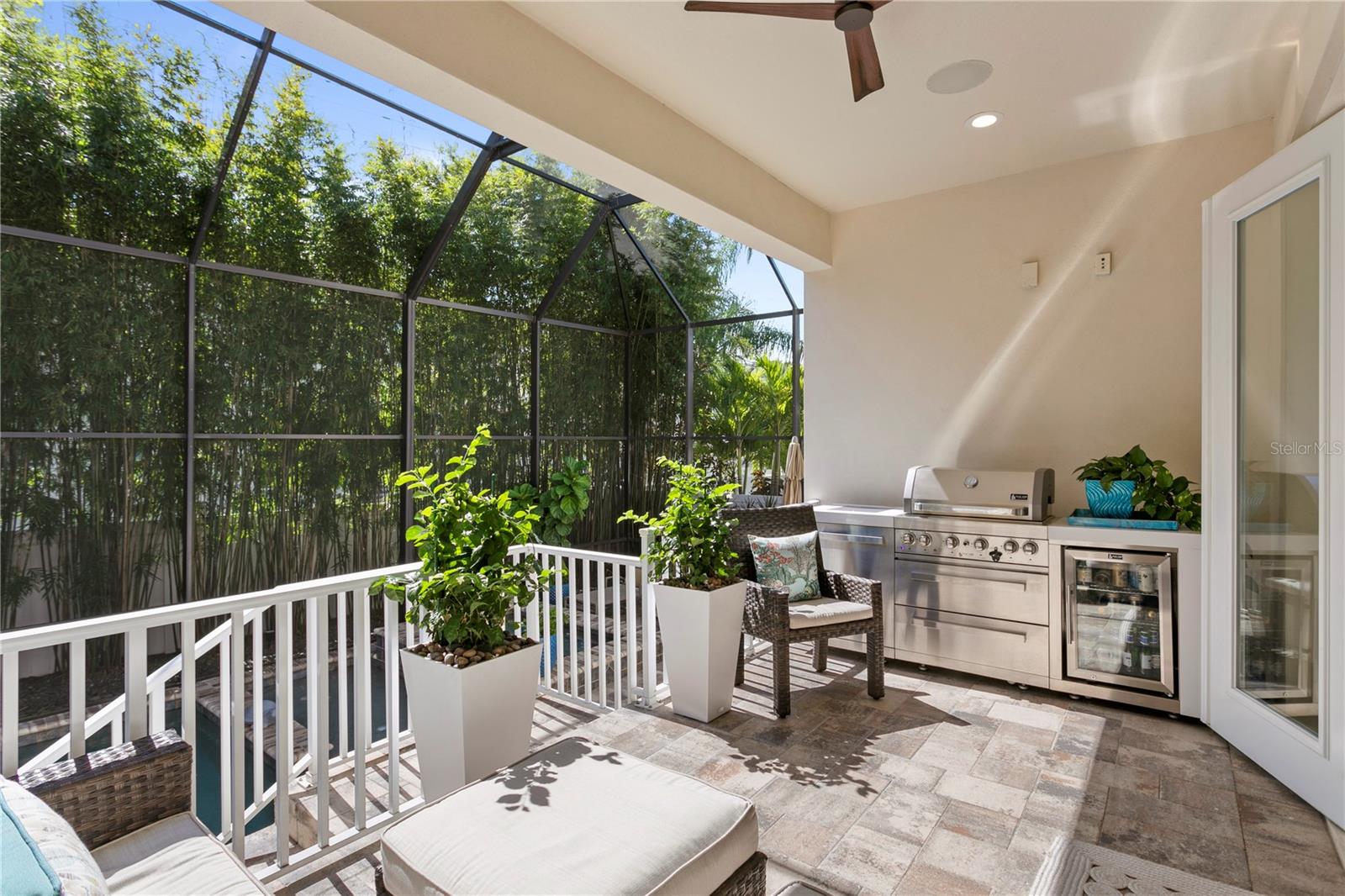 WEST SHORE CREST - Residential