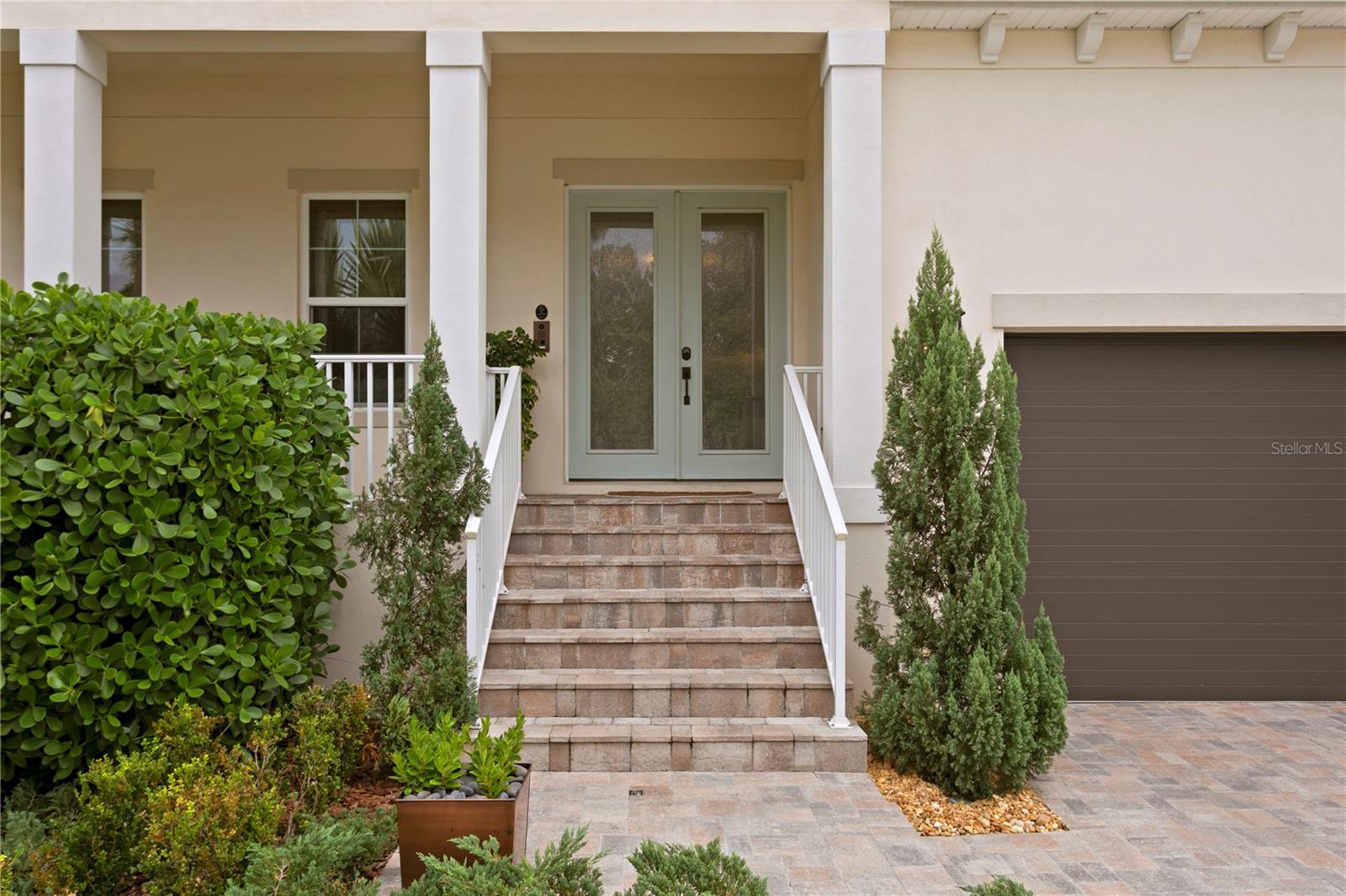 WEST SHORE CREST - Residential
