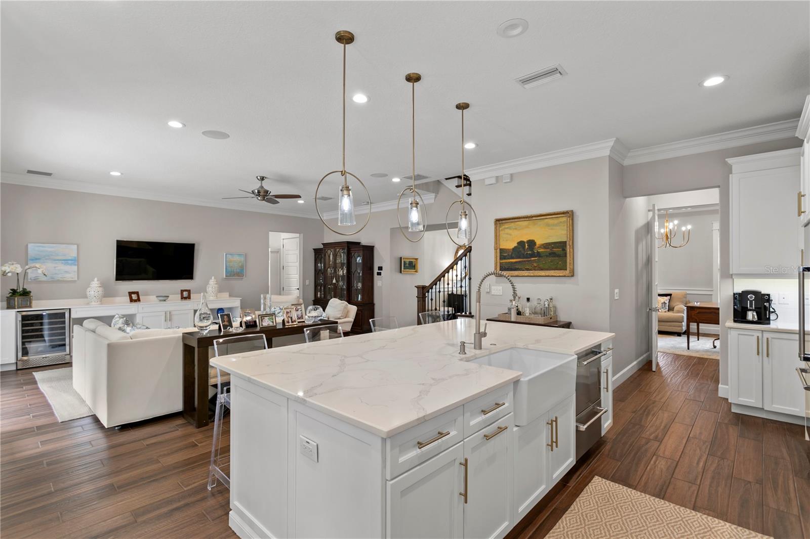 WEST SHORE CREST - Residential