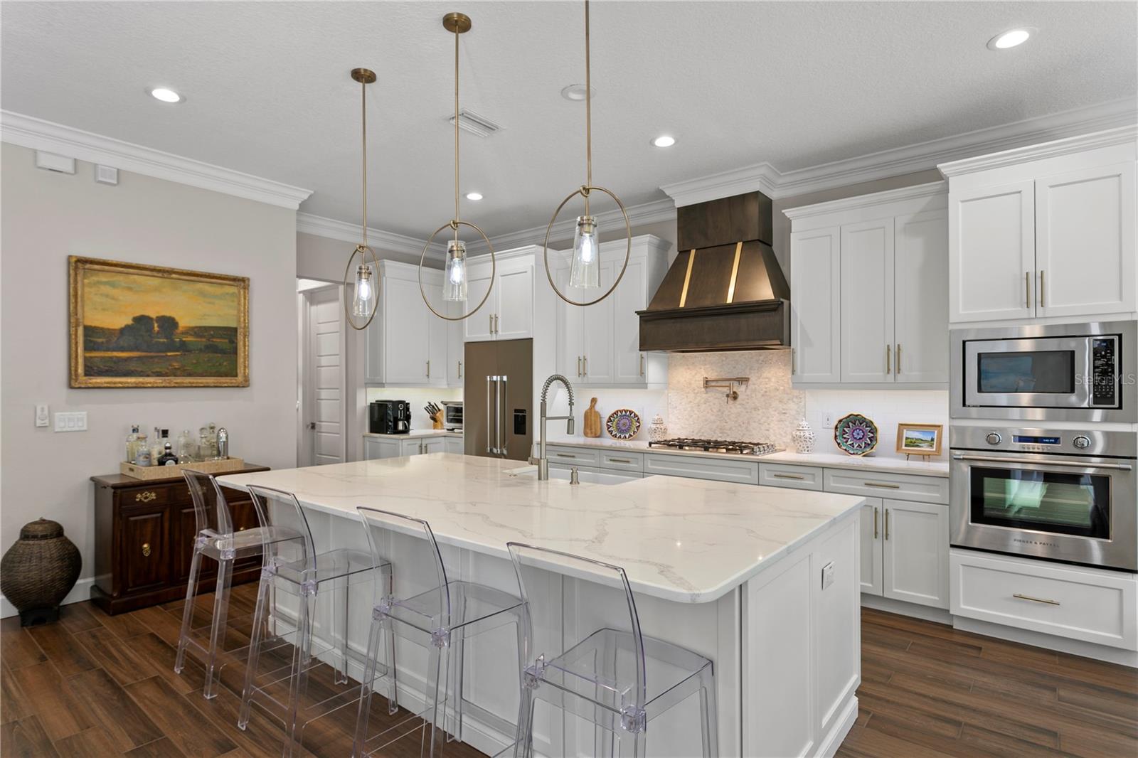 WEST SHORE CREST - Residential