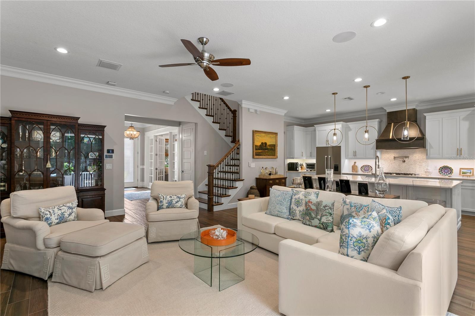 WEST SHORE CREST - Residential