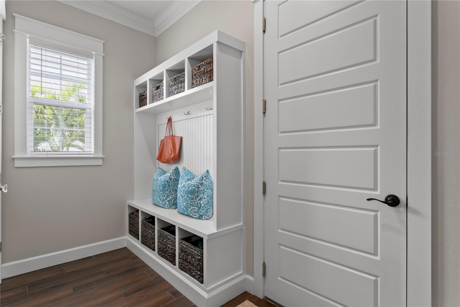WEST SHORE CREST - Residential