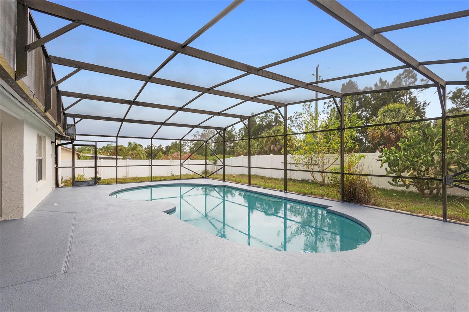 2304 CLEMENTINE TRAIL