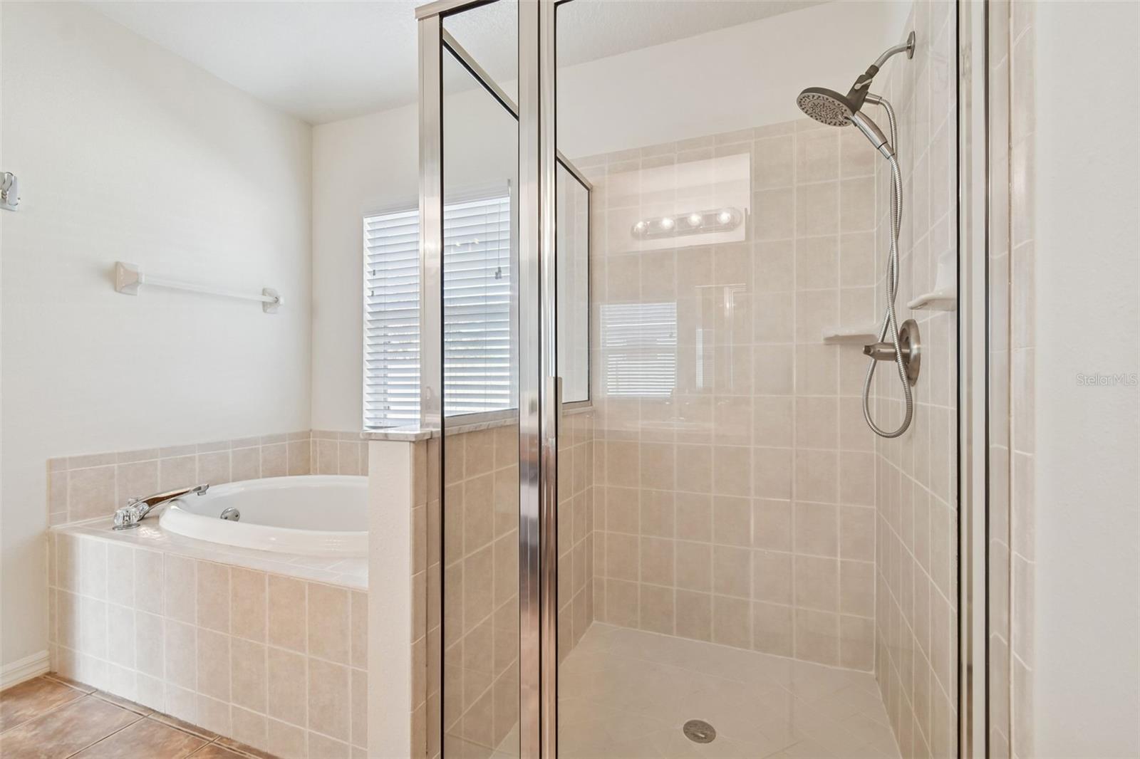 BUCKHORN GROVES PH 1 - Residential