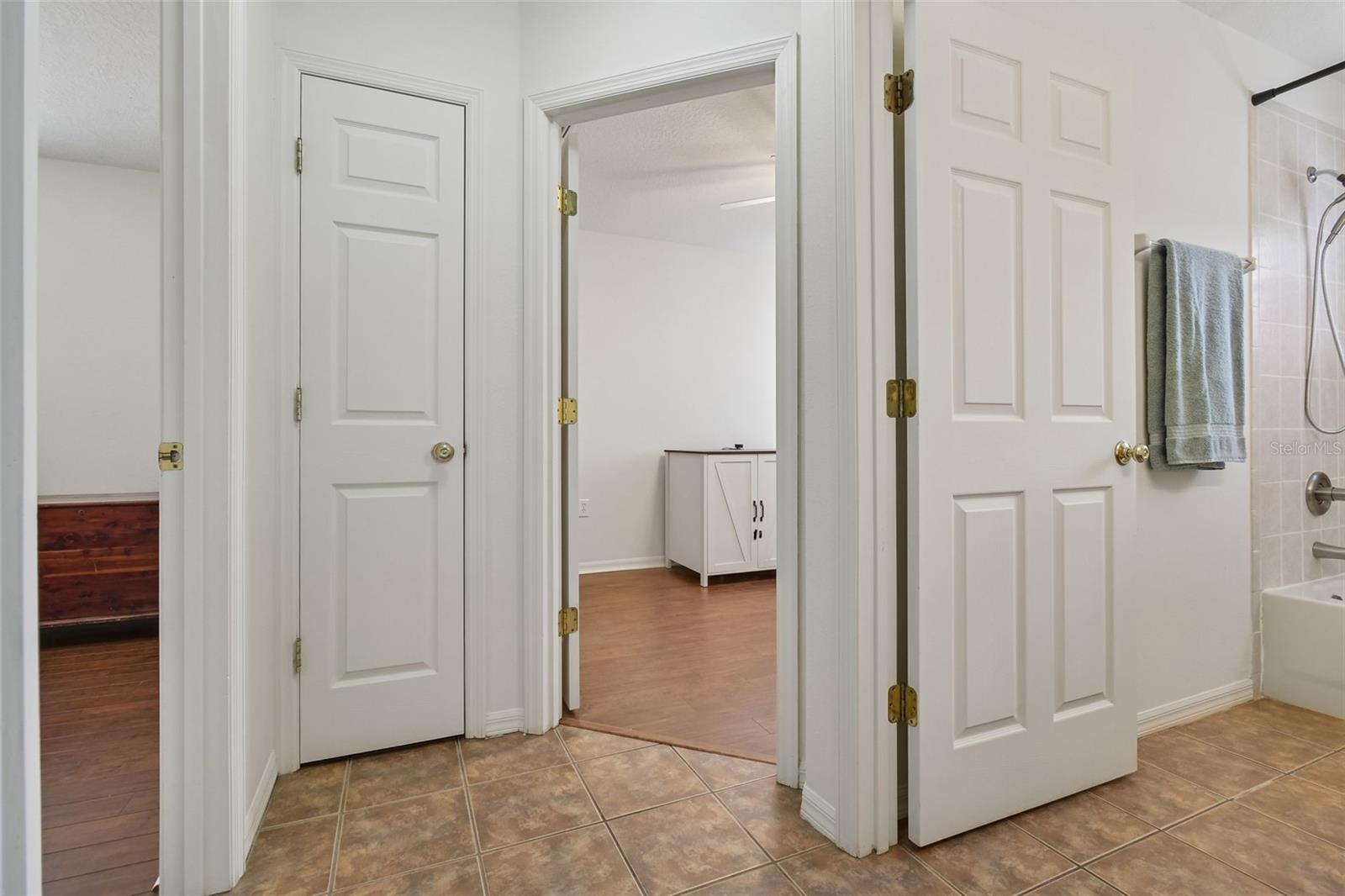 BUCKHORN GROVES PH 1 - Residential