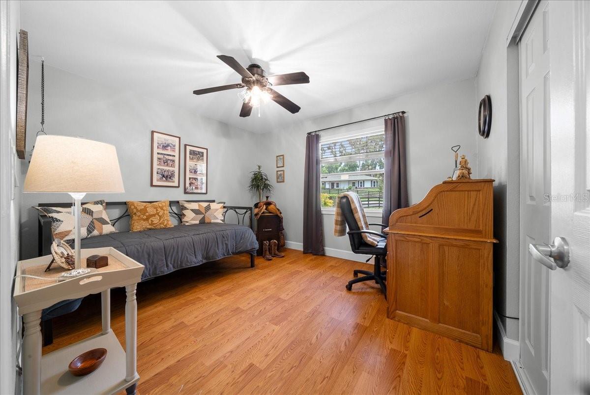 530 SW 35TH STREET