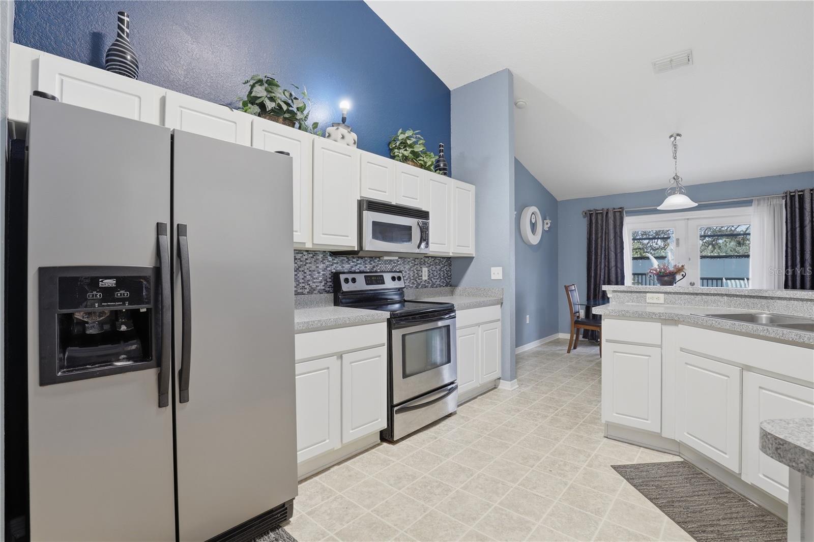 SPRING HILL - Residential