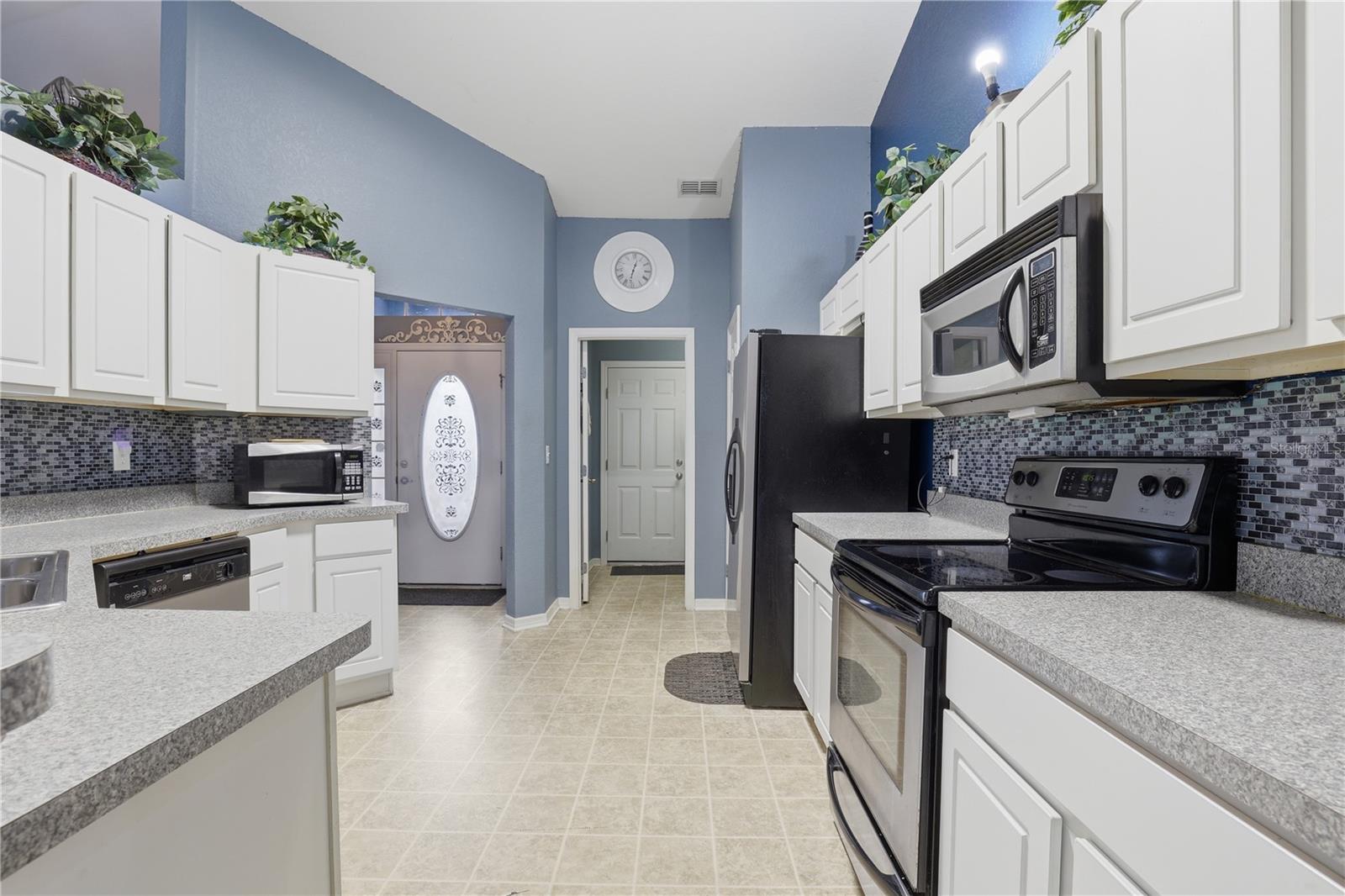 SPRING HILL - Residential