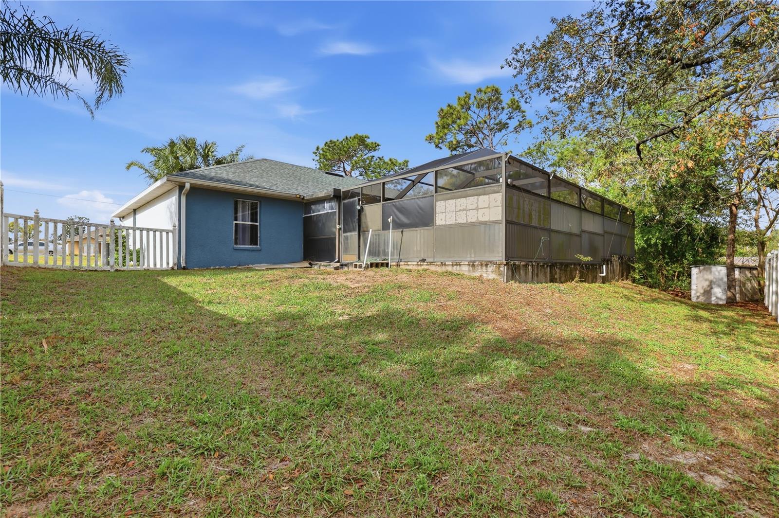 SPRING HILL - Residential