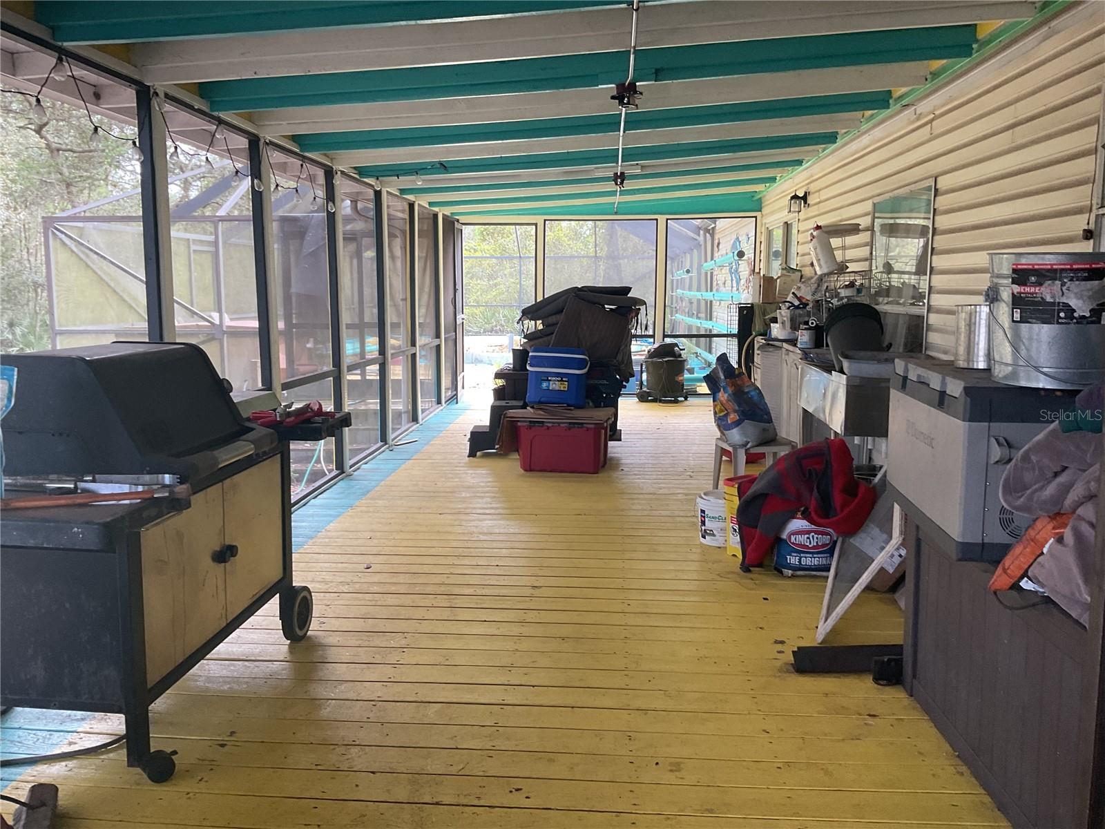 LAKE MONTAZA ESTATES SEC 6 - Residential