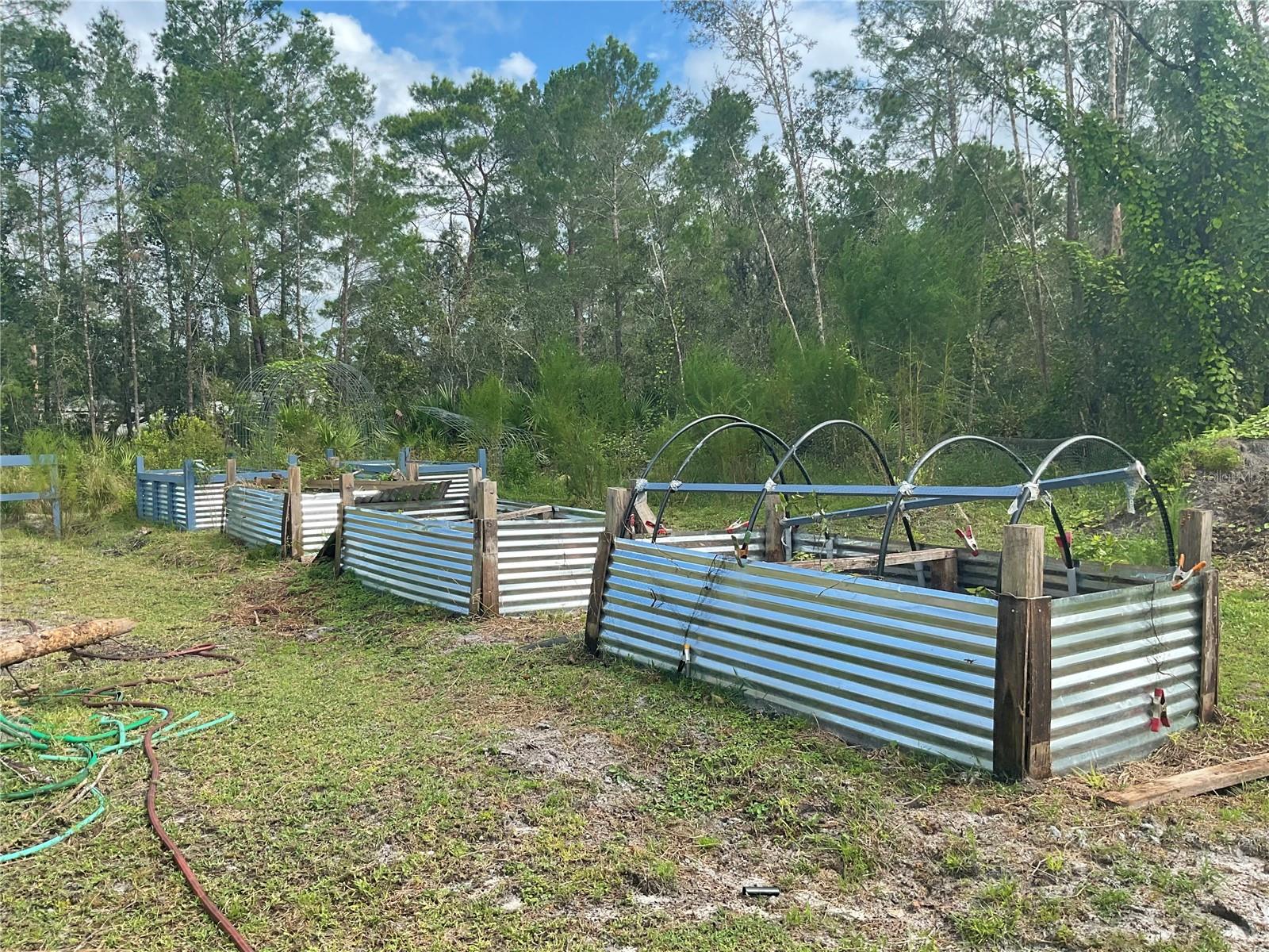 LAKE MONTAZA ESTATES SEC 6 - Residential