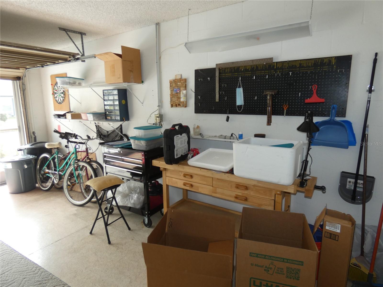 LINKSIDE VILLAGE CONDO 01 - Residential