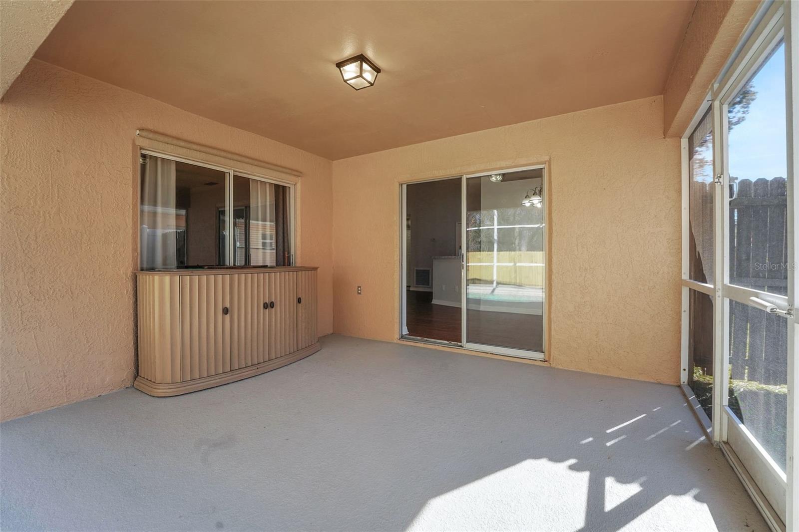 WINDWARD CAY UNIT 2 - Residential