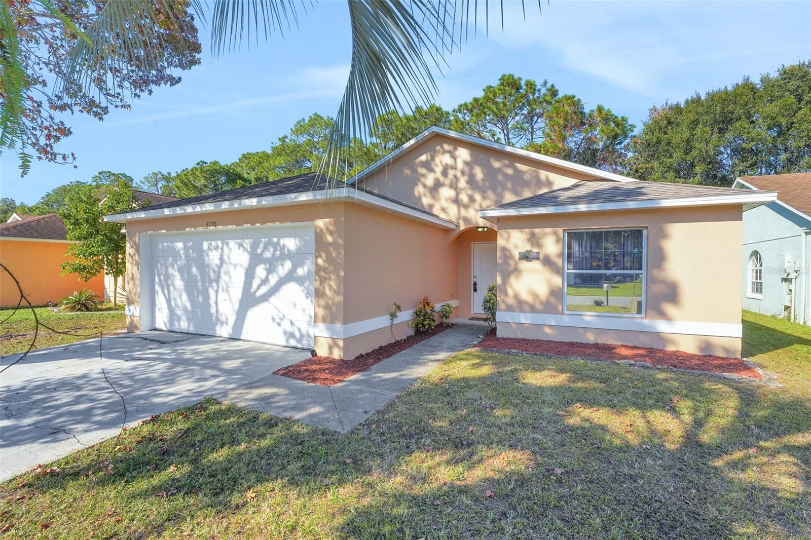 WINDWARD CAY UNIT 2 - Residential