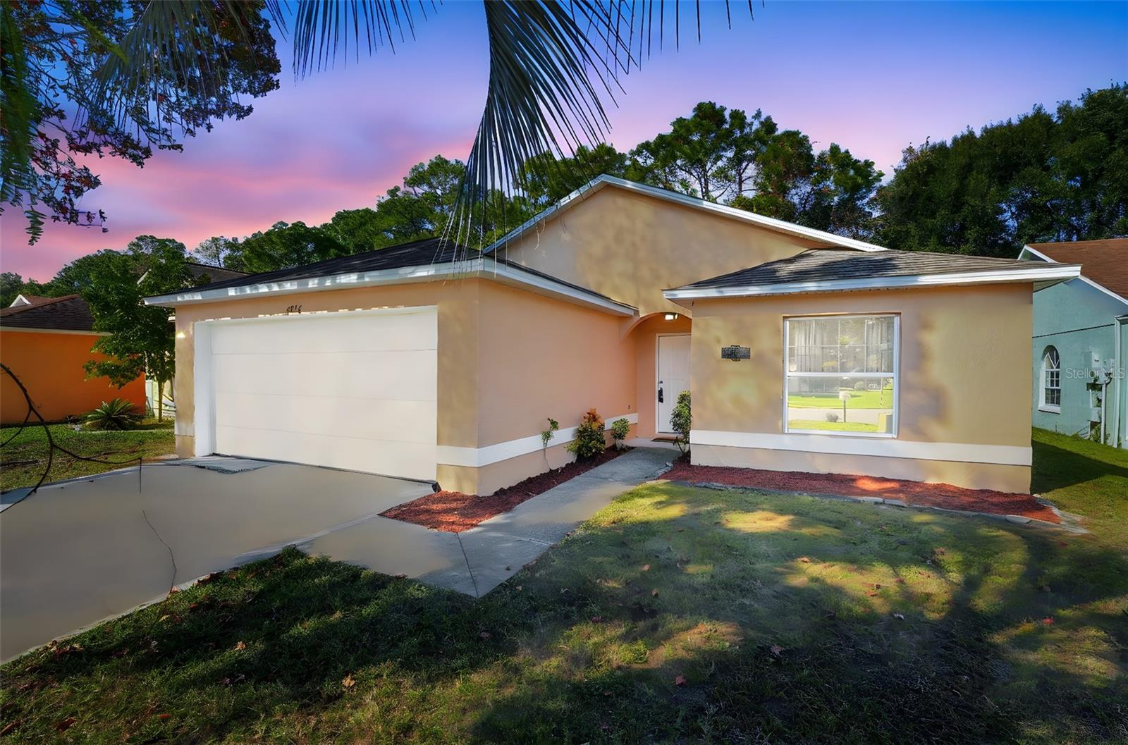 WINDWARD CAY UNIT 2 - Residential