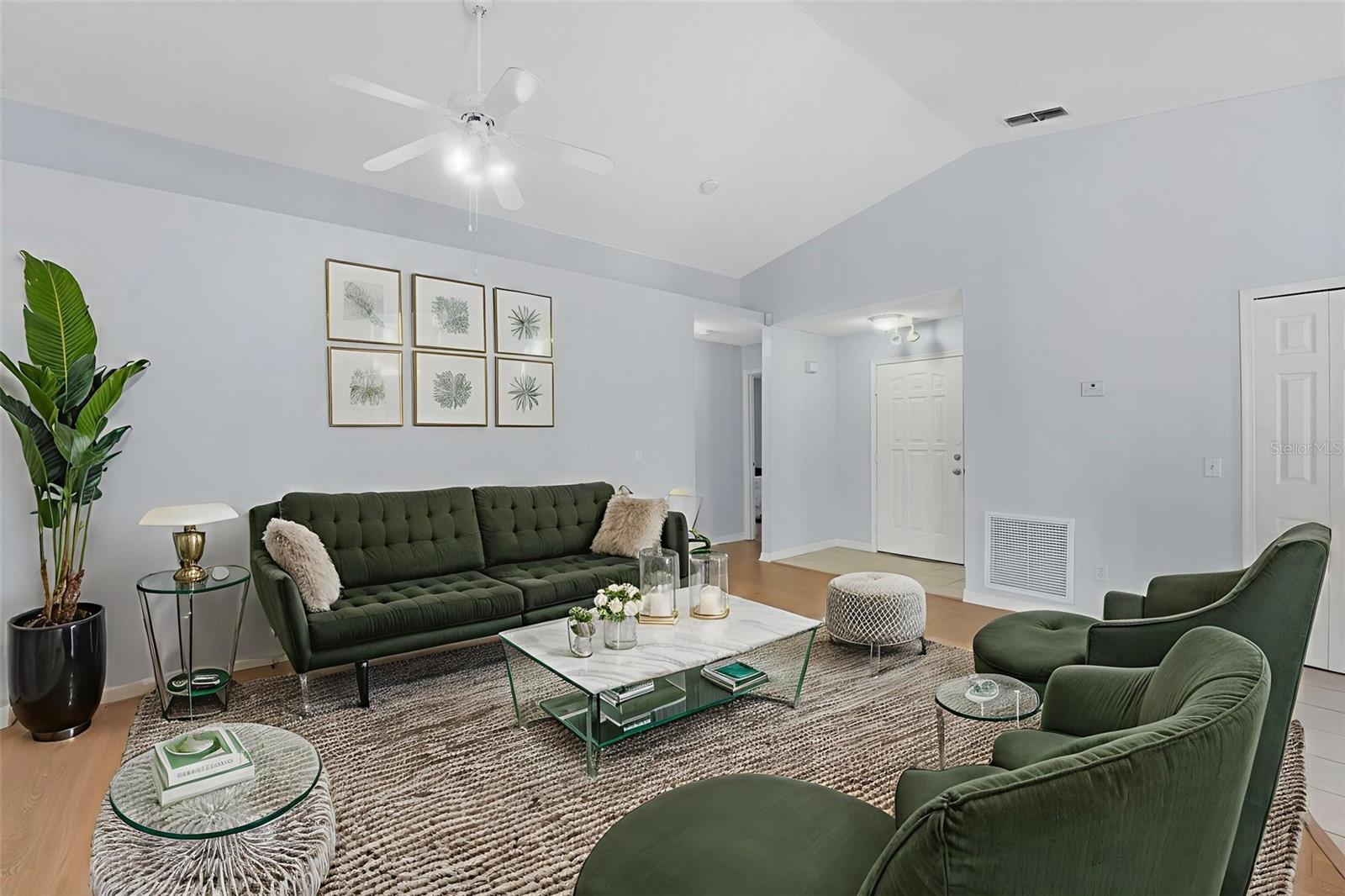 WINDWARD CAY UNIT 2 - Residential