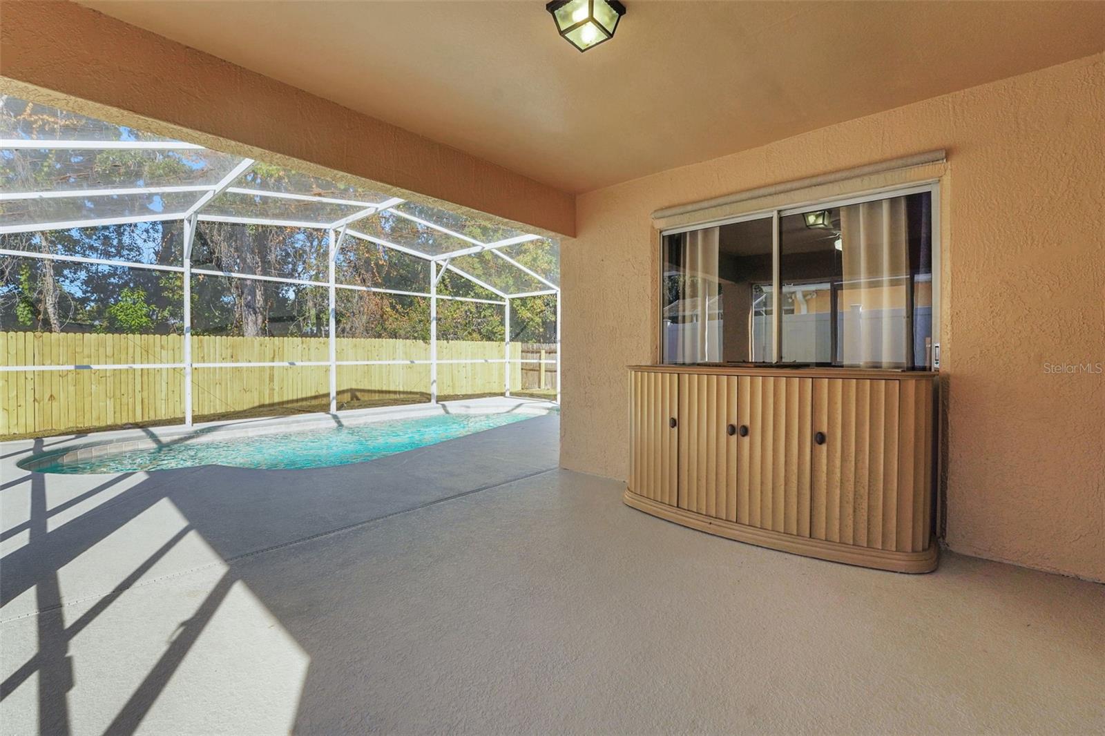 WINDWARD CAY UNIT 2 - Residential